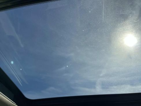 Used 2017 Honda Accord EX image 17