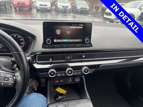 Used 2023 Honda Civic Sport image 8