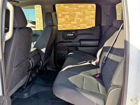 New 2026 Chevrolet Silverado 1500 Custom Trail Boss w/ LPO, Dark Essentials Package image 19