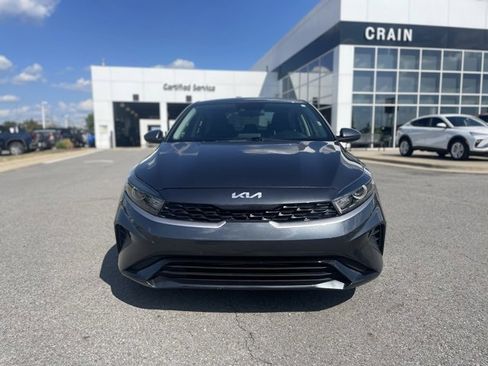 Used 2024 Kia Forte LXS image 2