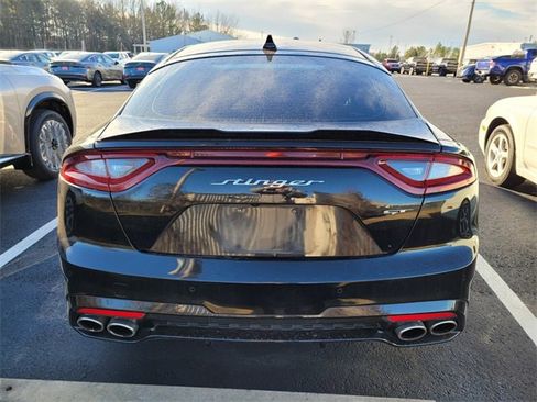 Used 2019 Kia Stinger GT2 image 6