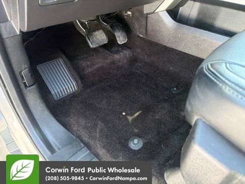 Used 2017 Ford F150 Lariat w/ Equipment Group 501A Mid AWD/4WD image 27