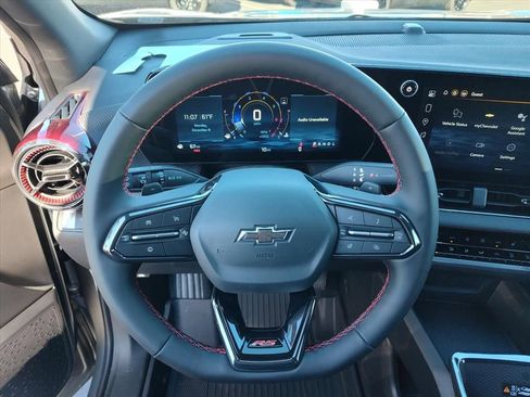 New 2026 Chevrolet Equinox RS w/ Safety and Technology Package image 11