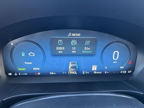 New 2025 Ford Escape SE w/ PHEV Premium Package FWD image 25