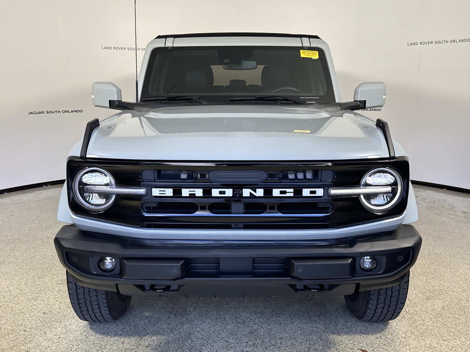 Used 2024 Ford Bronco Outer Banks AWD/4WD image 8