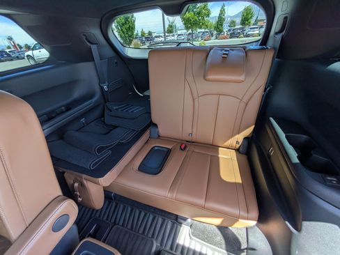 Used 2025 INFINITI QX60 Autograph w/ Cargo Package AWD/4WD image 32