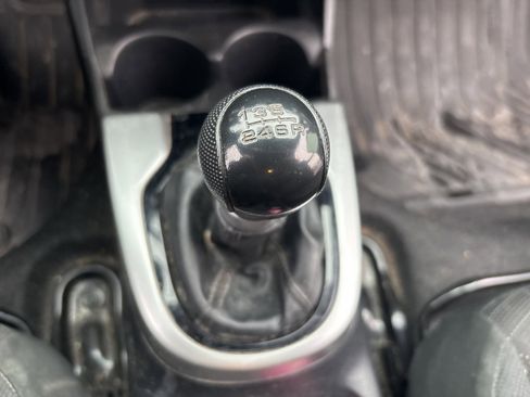 Used 2017 Honda Fit EX image 4