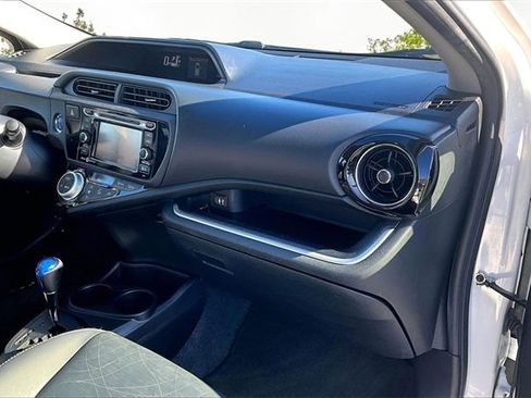 Used 2015 Toyota Prius C Four image 15