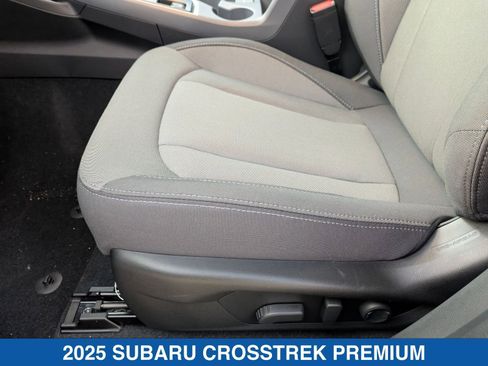 Certified 2025 Subaru Crosstrek 2.0i Premium image 16