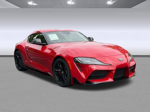 Used 2020 Toyota Supra Launch Edition w/ Driver Assist Package RWD image 7
