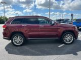 Used 2017 Jeep Grand Cherokee Summit image 4