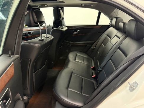 Used 2011 Mercedes-Benz E 350 Sedan image 17