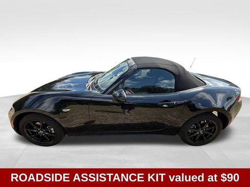 Used 2024 MAZDA MX-5 Miata Sport RWD image 3