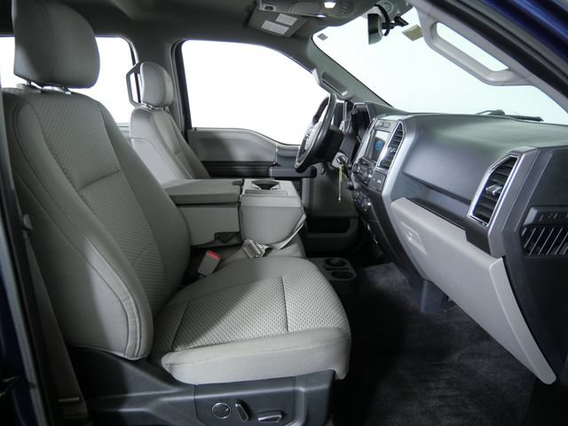 Used 2016 Ford F150 XLT w/ Equipment Group 302A Luxury AWD/4WD image 12