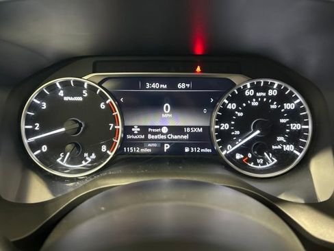 Used 2023 Nissan Rogue S AWD/4WD image 22