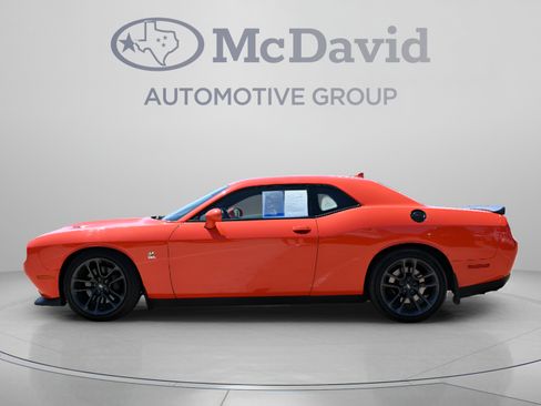 Used 2021 Dodge Challenger R/T Scat Pack RWD image 2