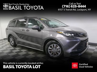 Used 2023 Toyota Sienna LE