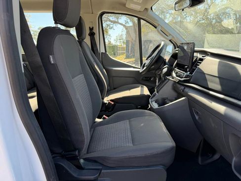 Used 2025 Ford Transit 350 XLT image 10