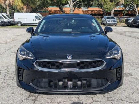 Used 2018 Kia Stinger Premium RWD image 8