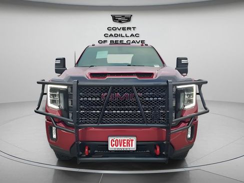 Used 2021 GMC Sierra 2500 AT4 image 2