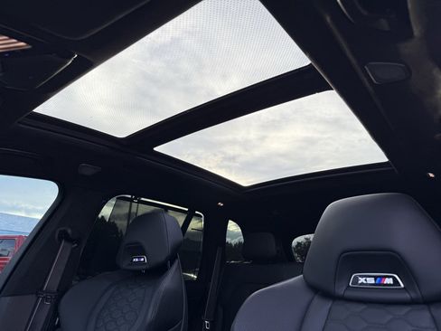 Used 2025 BMW X5 M Competition w/ Executive Package image 2