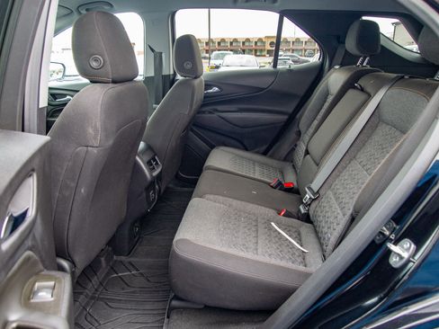 Used 2023 Chevrolet Equinox LT FWD image 25