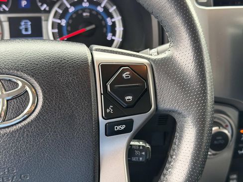 Used 2018 Toyota 4Runner Limited AWD/4WD image 24