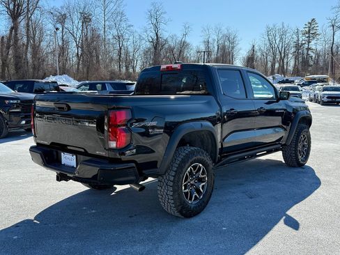 Used 2024 Chevrolet Colorado ZR2 w/ ZR2 Convenience Package III image 6