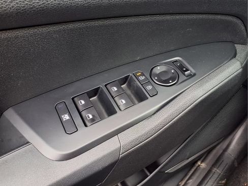 New 2026 Kia Sportage LX FWD image 13
