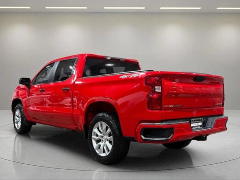 Used 2022 Chevrolet Silverado 1500 Custom AWD/4WD image 12