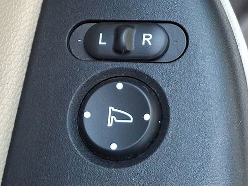 Used 2017 Honda Accord EX-L image 28