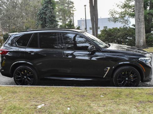 Used 2021 BMW X5 M w/ Executive Package image 9