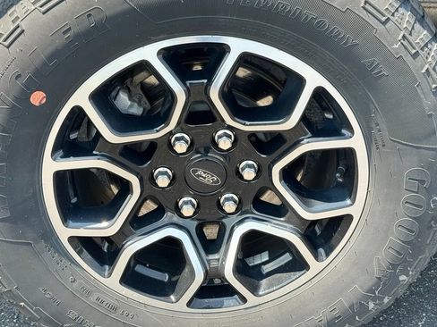 Used 2023 Ford F150 XL w/ STX Appearance Package AWD/4WD image 26