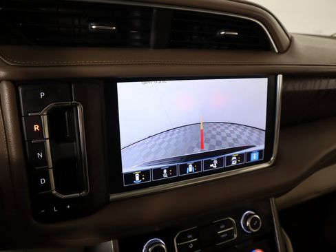 Used 2021 GMC Yukon XL Denali w/ Denali Ultimate Package image 6