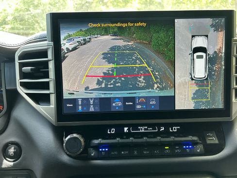 Used 2026 Toyota Sequoia Platinum AWD/4WD image 19