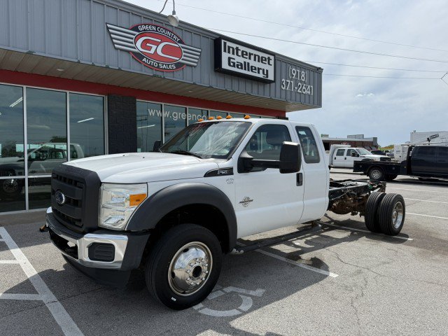 Used 2016 Ford F550 4x4 SuperCab Super Duty image 1