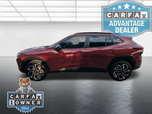 Used 2024 Chevrolet Trax RS w/ Sunroof Package image 28