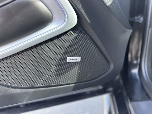 Used 2019 Chevrolet Camaro SS RWD image 10