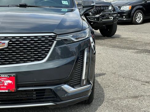 Used 2022 Cadillac XT6 Premium Luxury AWD/4WD image 48
