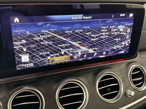 Used 2022 Mercedes-Benz E 53 AMG 4MATIC Sedan image 23
