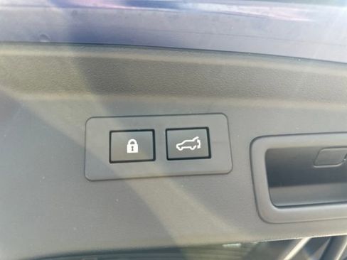 New 2026 Subaru Outback Premium image 20