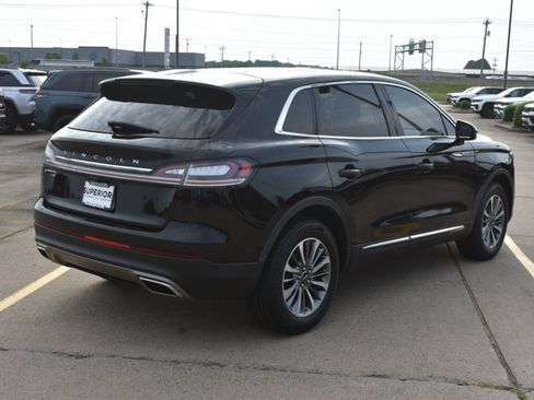 Used 2022 Lincoln Nautilus Reserve FWD image 5