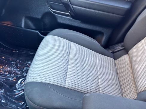 Used 2010 Nissan Titan PRO-4X AWD/4WD image 20