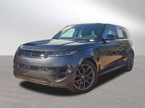Used 2024 Land Rover Range Rover Sport SE image 1