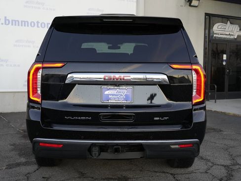 Used 2021 GMC Yukon XL SLT w/ SLT Luxury Plus Package image 6