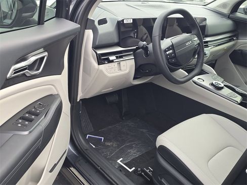 New 2026 Kia Sportage EX image 10