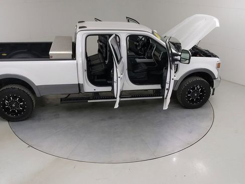 Used 2021 Ford F350 Lariat w/ Lariat Value Package AWD/4WD image 45