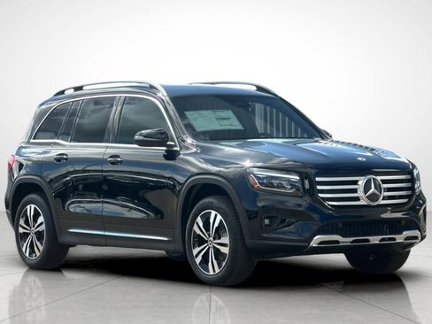 New 2025 Mercedes-Benz GLB 250 image 27