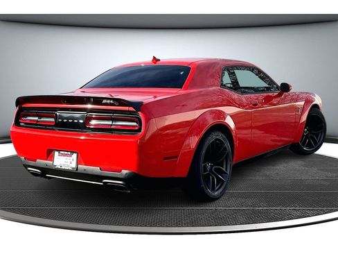Used 2022 Dodge Challenger SRT Hellcat image 14