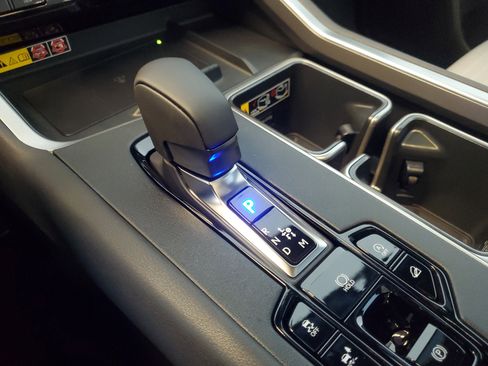 Certified 2026 Lexus TX 350 AWD w/ Technology Package image 33